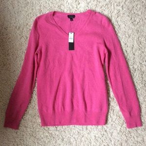 100% Cashmere Sweater NWT